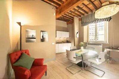 The Tower Apartment in Center Town – Fotos 2